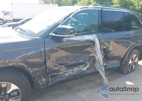 2024 Jeep Grand Cherokee 4Xe from USA, damaged, VIN 1C4RJYB69R8521088